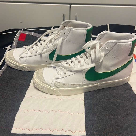 Nike Blazer Mid 77 Vintage Pine Green - Picture 1 of 4